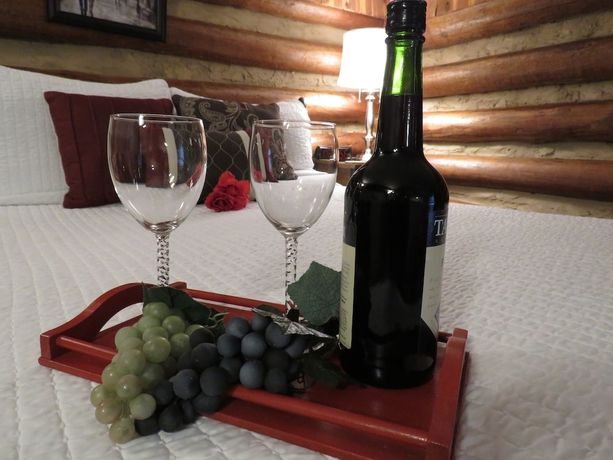 Imagen de la habitación del Hotel Tall Pines Inn. Foto 12
