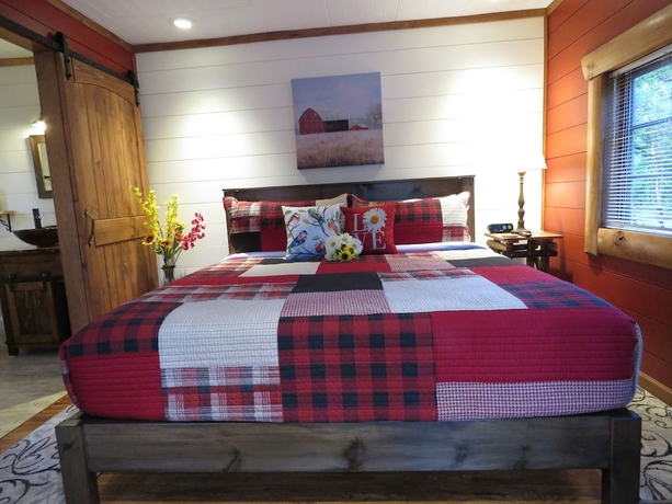Imagen de la habitación del Hotel Tall Pines Inn. Foto 15