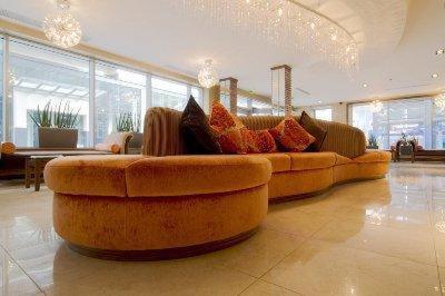 Imagen de los interiores del Hotel Tallaght Cross. Foto 12