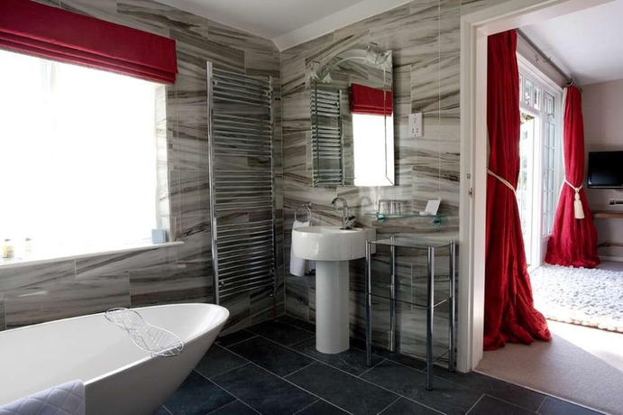 Imagen de la habitación del Hotel Talland Bay. Foto 7