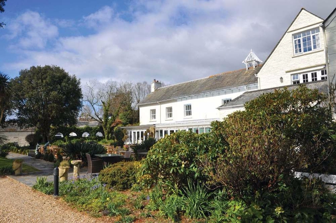 Imagen de los exteriores del Hotel Talland Bay. Foto 13