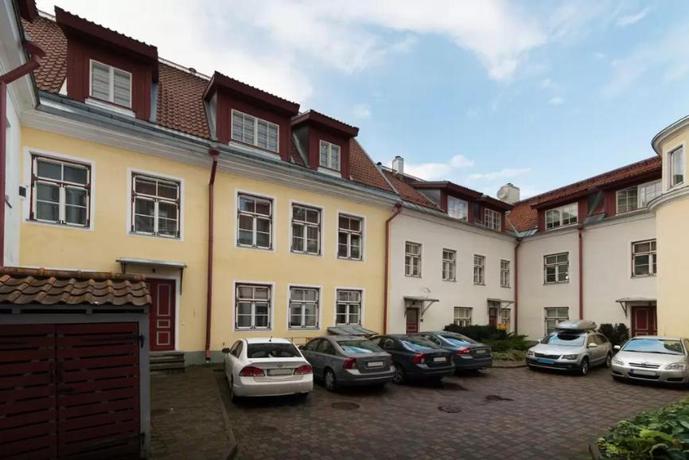 Imagen de los exteriores del Hotel Tallinn City Apartments Toompea Old Town. Foto 17