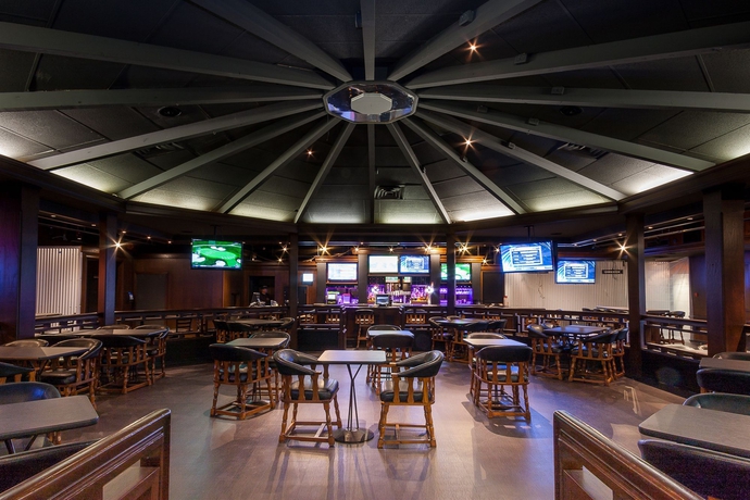 Imagen de los interiores del Hotel Tally Ho. Foto 8