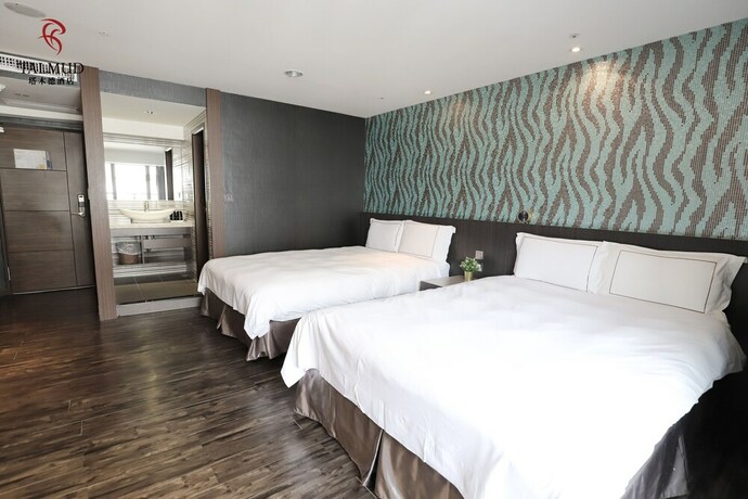 Imagen de la habitación del Hotel Talmud Yizhong. Foto 37