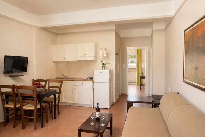 Imagen de la habitación del Hotel Talos Apartments. Foto 19