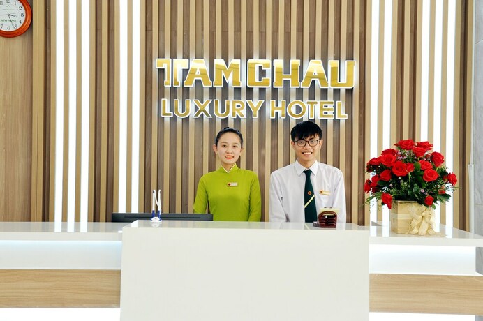 Imagen general del Hotel Tam Chau Luxury. Foto 3