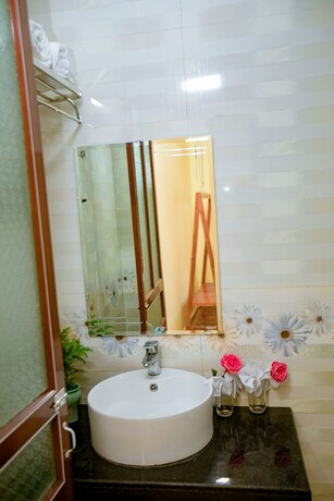 Imagen de la habitación del Hotel Tam Coc Luxury Homestay. Foto 29