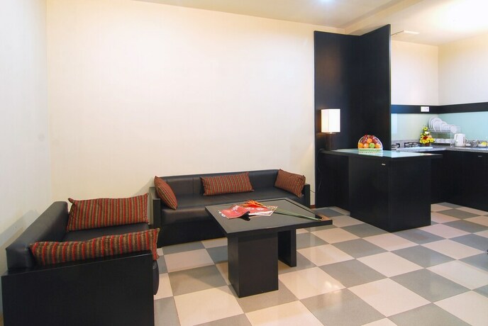 Imagen general del Hotel Taman Ayu Townhouse. Foto 7