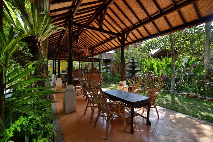 Imagen de los exteriores del Hotel Taman Harum Cottages. Foto 13