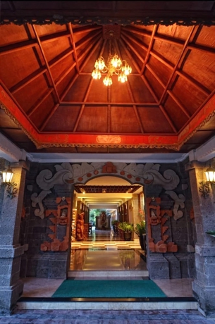 Imagen general del Hotel Taman Rosani. Foto 4