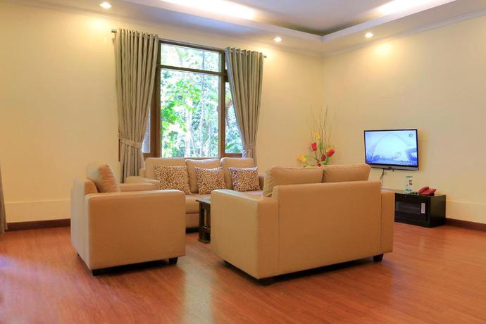 Imagen general del Hotel Taman Safari Lodge. Foto 5