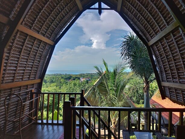 Imagen de la habitación del Hotel Taman Sari Uluwatu. Foto 8