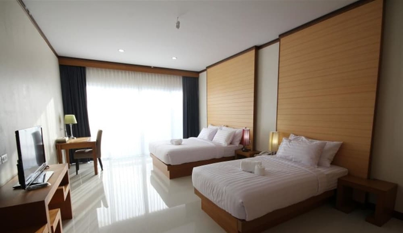 Imagen de la habitación del Hotel Taman Spa Resort. Foto 2