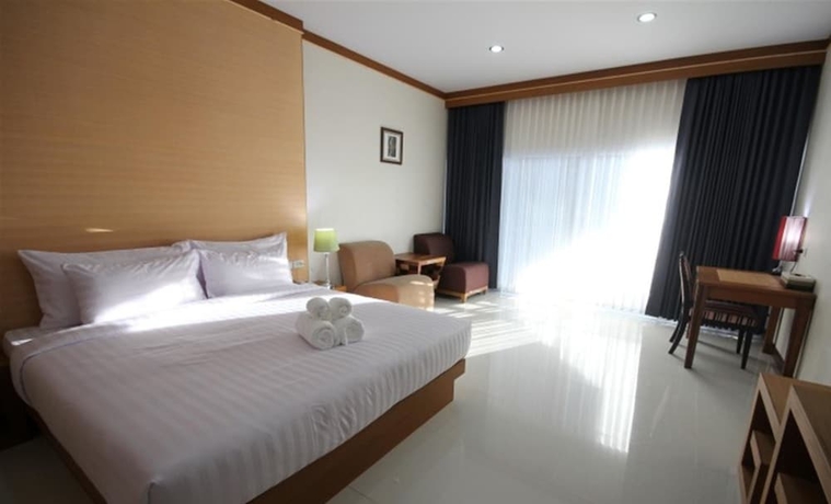 Imagen de la habitación del Hotel Taman Spa Resort. Foto 9