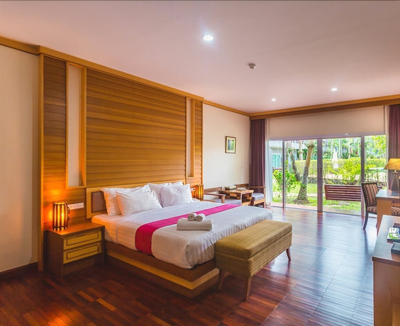 Imagen de la habitación del Hotel Taman Spa Resort. Foto 10