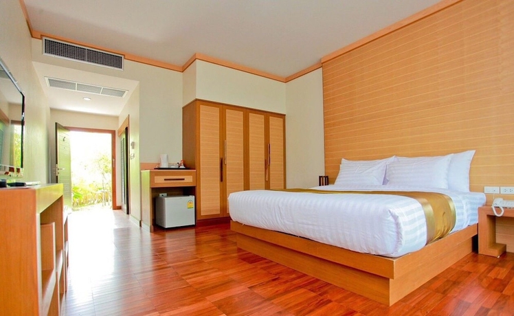Imagen de la habitación del Hotel Taman Spa Resort. Foto 13