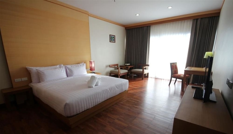 Imagen de la habitación del Hotel Taman Spa Resort. Foto 16