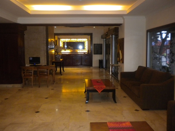Imagen de los interiores del Hotel Taman Suci Hotel. Foto 5