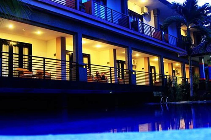 Imagen general del Hotel Taman Tirta Ayu. Foto 10