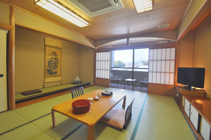 Imagen de la habitación del Hotel Tamana Onsen Shirasagi. Foto 9
