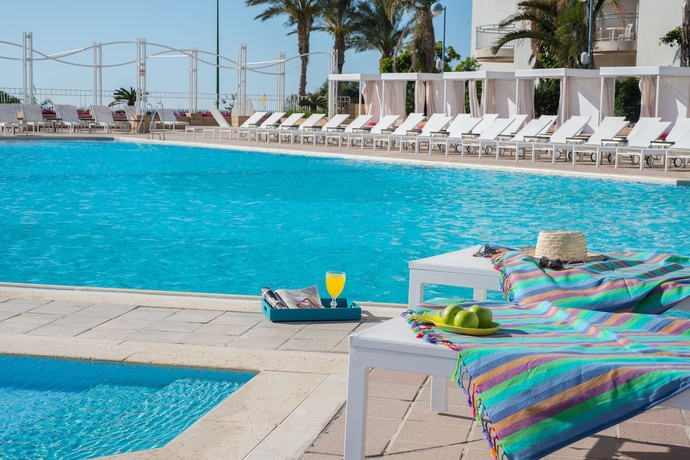 Imagen de la piscina del Hotel Tamara Ashkelon. Foto 14