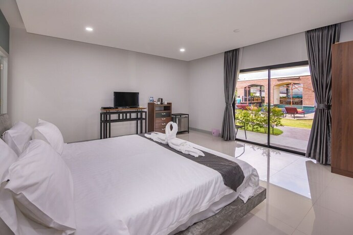 Imagen general del Hotel Tamara Resort Bangsary. Foto 7