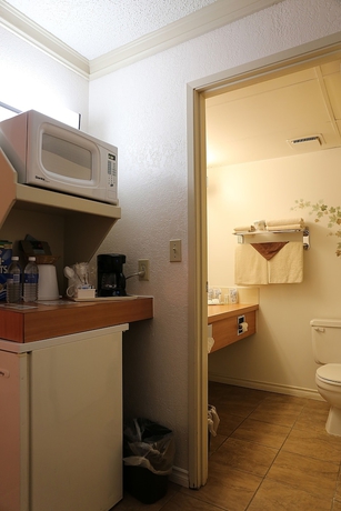Imagen de la habitación del Hotel Tamarack Motor Inn. Foto 3