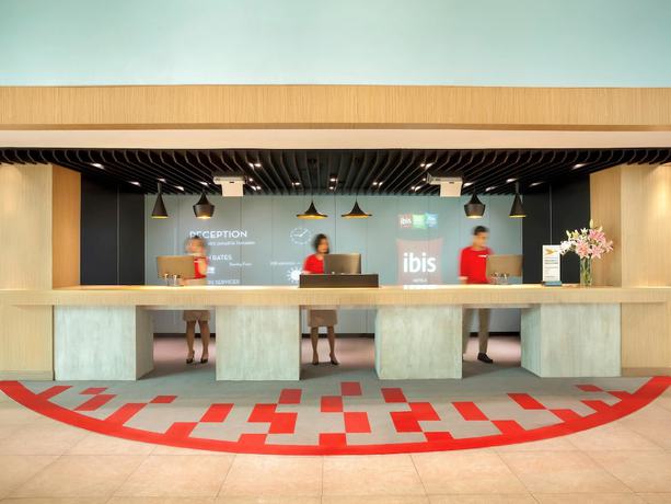 Imagen de los interiores del Hotel Tamarin Jakarta. Foto 8