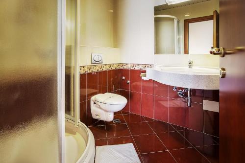 Imagen de la habitación del Hotel Tamaris, Baska. Foto 7