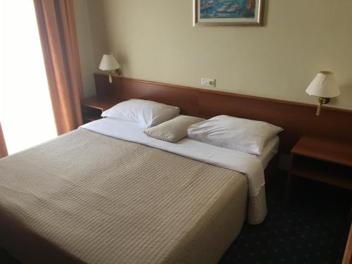 Imagen de la habitación del Hotel Tamaris, Baska. Foto 9