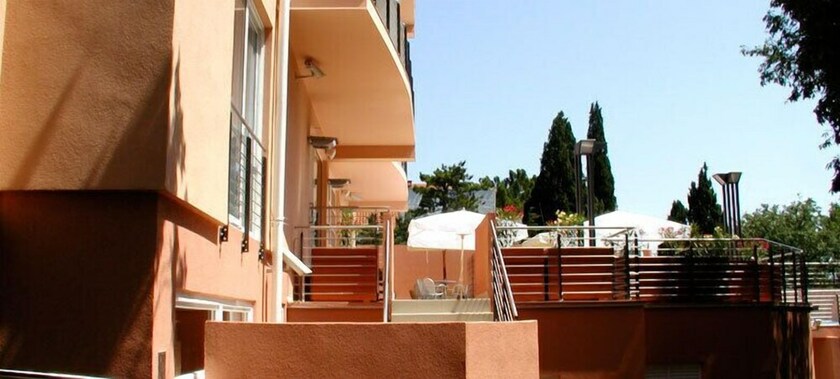 Imagen de los exteriores del Hotel Tamaris, Novi Vinodolski. Foto 31