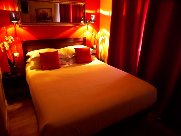 Imagen de la habitación del Hotel Tamaris, P&egrave;re Lachaise. Foto 2