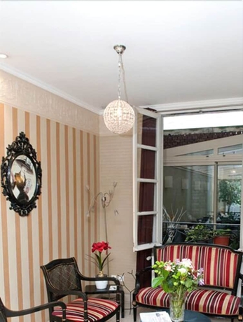 Imagen de los interiores del Hotel Tamaris, P&egrave;re Lachaise. Foto 19