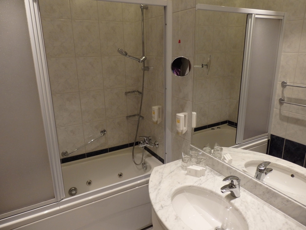 Imagen de la habitación del Hotel Tamaris, Ratac. Foto 5