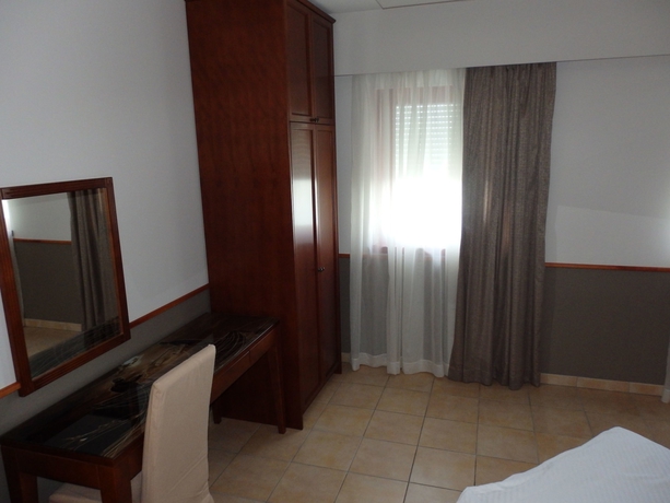 Imagen de la habitación del Hotel Tamaris, Ratac. Foto 8