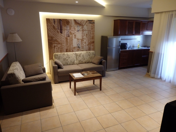 Imagen de los interiores del Hotel Tamaris, Ratac. Foto 19