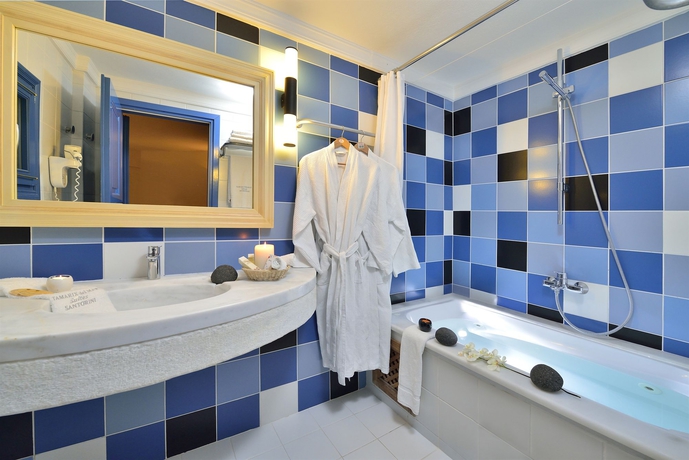 Imagen de la habitación del Hotel Tamarix Del Mar Suites. Foto 3