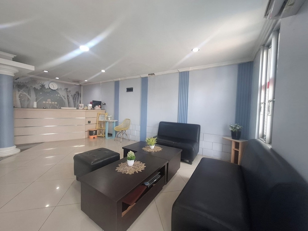 Imagen de los interiores del Hotel Tamastu Fortuna Jatiwaringin. Foto 10