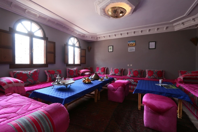Imagen del bar/restaurante del Hotel Tamatert Guest House. Foto 2