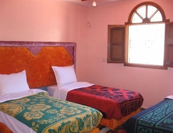 Imagen de la habitación del Hotel Tamatert Guest House. Foto 13