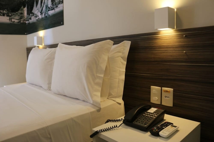 Imagen de la habitación del Hotel Tambaqui Praia. Foto 6