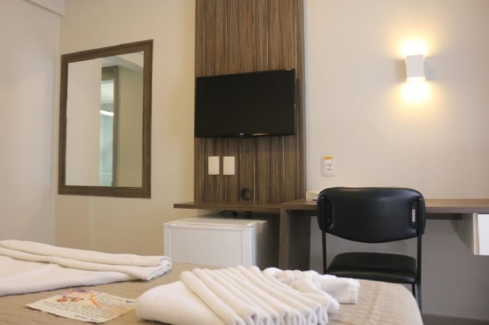 Imagen de la habitación del Hotel Tambaqui Praia. Foto 13