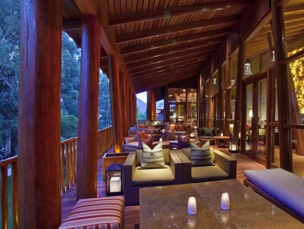 Imagen del bar/restaurante del Hotel Tambo Del Inka, A Luxury Collection Resort and Spa. Foto 3