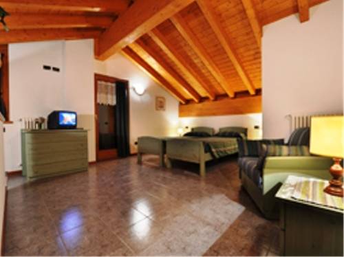 Imagen de la habitación del Hotel Tamb&ograve;. Foto 4