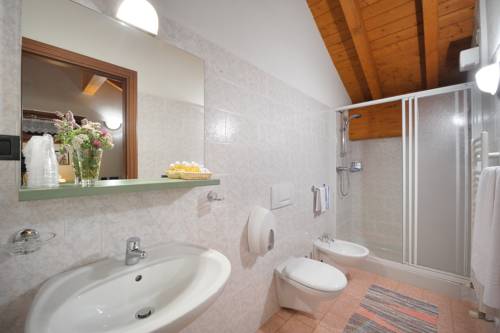 Imagen de la habitación del Hotel Tamb&ograve;. Foto 6
