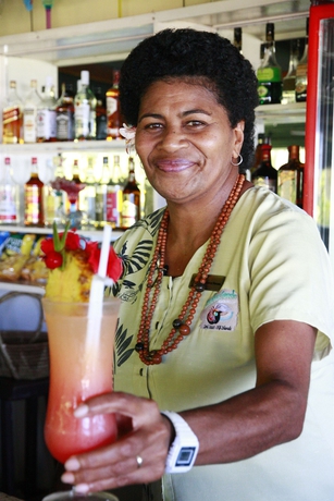 Imagen del bar/restaurante del Hotel Tambua Sands Beach Resort - Adults Only. Foto 2