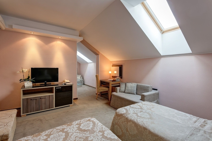 Imagen de la habitación del Hotel Tami Residence. Foto 8