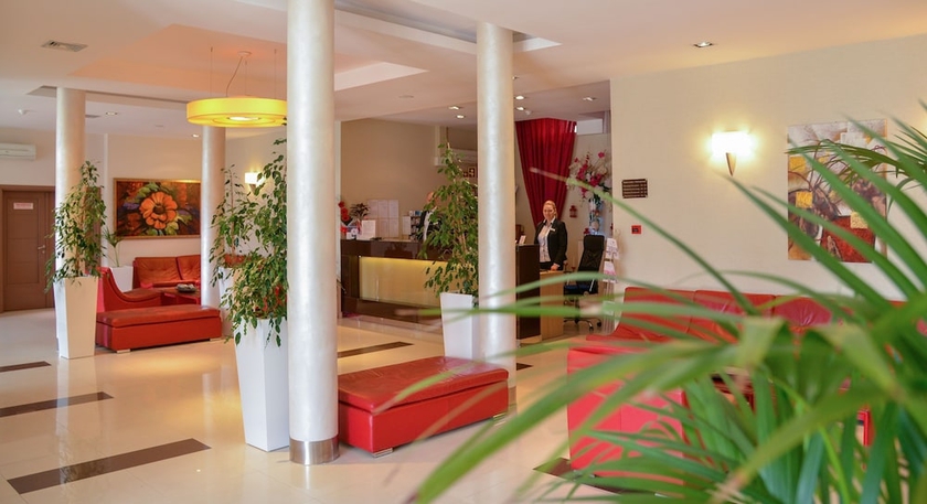 Imagen de los interiores del Hotel Tami Residence. Foto 19