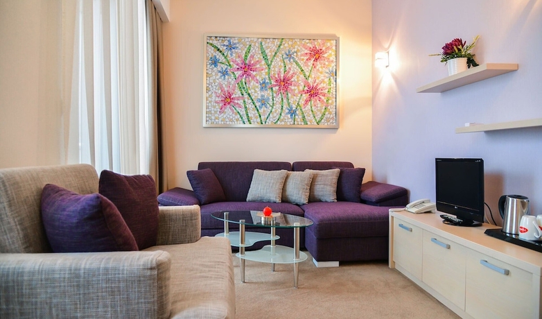 Imagen de la habitación del Hotel Tami Residence. Foto 12