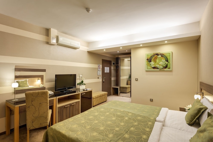 Imagen de la habitación del Hotel Tami Residence. Foto 13